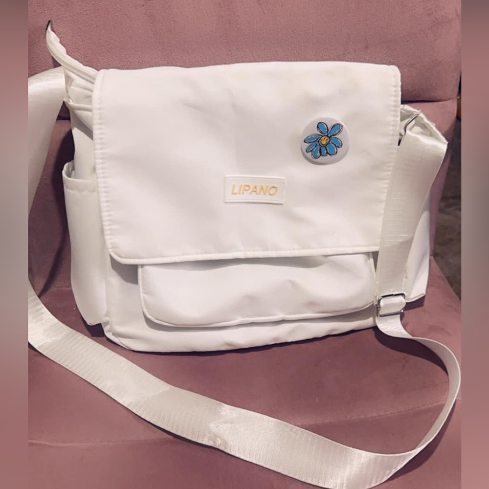 ❌SOLD❌White shoulder bag